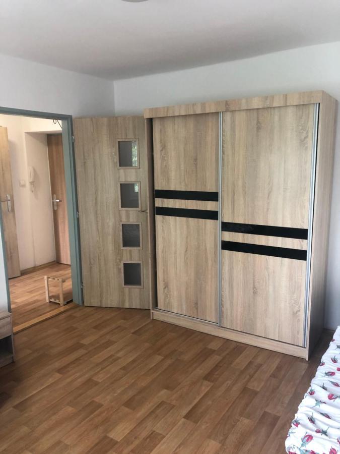 Apartmany - Skolni Хомутов Екстер'єр фото