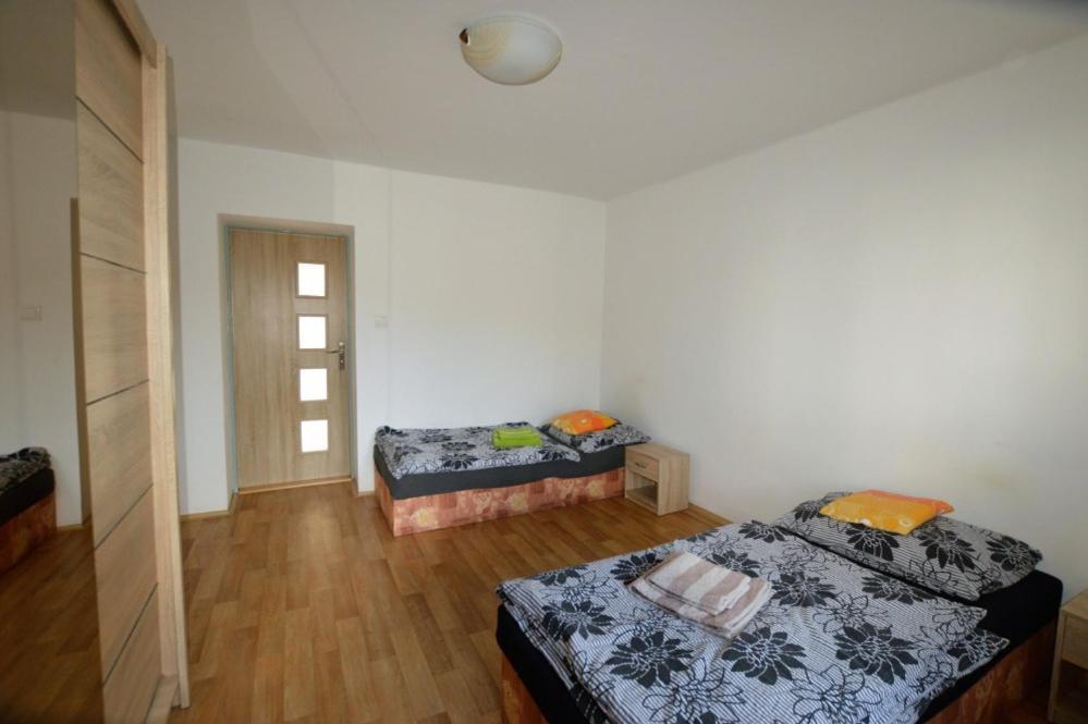 Apartmany - Skolni Хомутов Екстер'єр фото